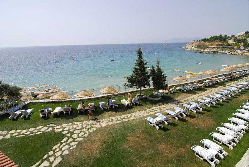 Sealight Resort Hotel Kusadasi Exterior photo