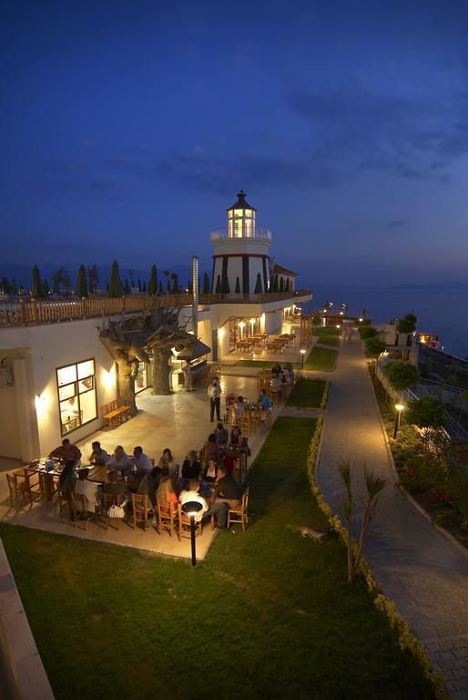 Sealight Resort Hotel Kusadasi Exterior photo